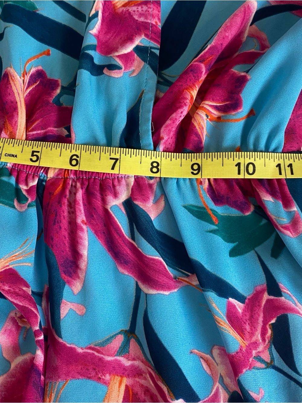 SHOW ME YOUR MUMU Riri Romper Sea Lilies Floral Blue Pink V neck Sleeveless Sz M - Picture 8 of 10
